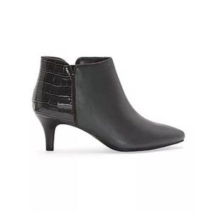 East 5th Women's Freya Kitten Heel Boots in Dark Grey.